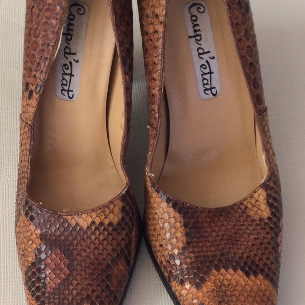 Vintage Coup d’etat  Snakeskin Heels. Size 8.5 M